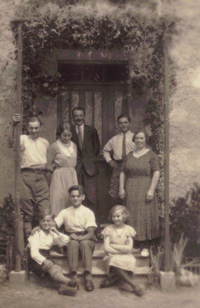 1928-FamWalraetàVaires.jpg